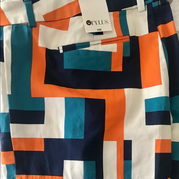 Geometric Shorts - Picture 2 of 4